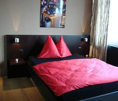 Hotel QuersINN Pfäffikon Camera foto